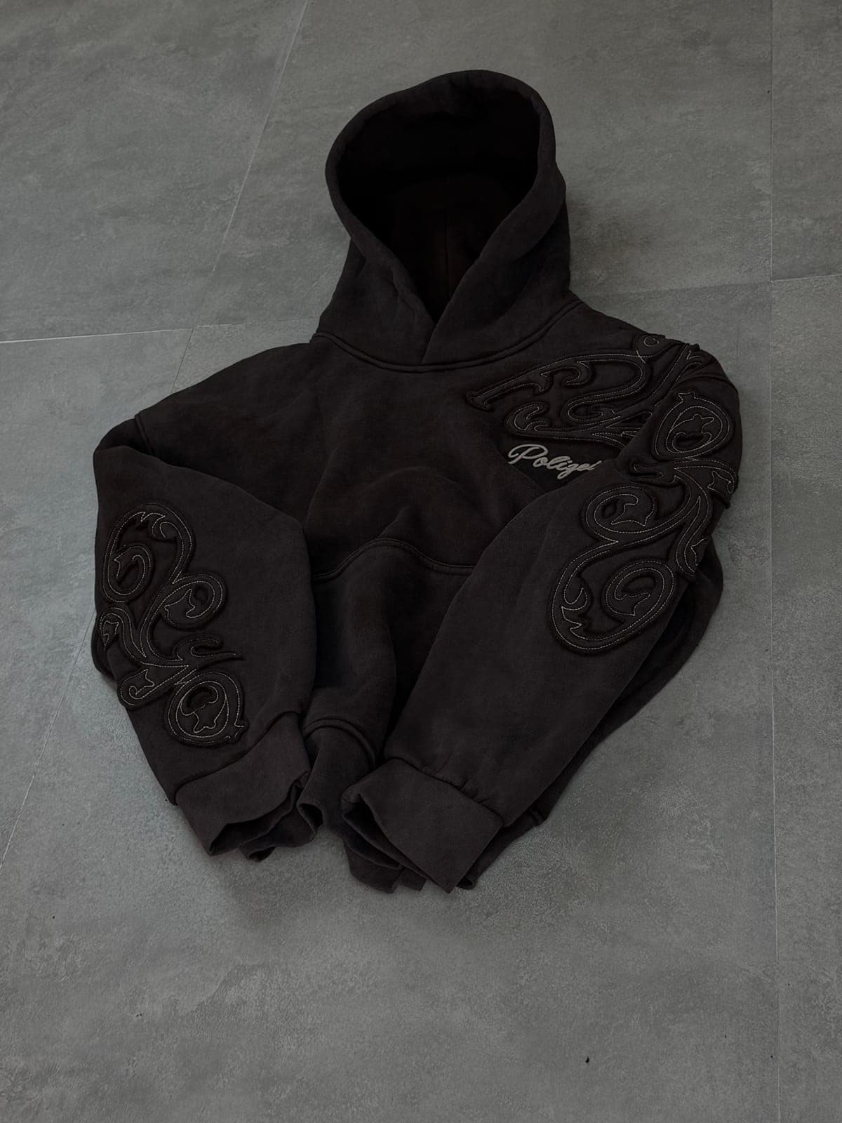 kahverengi ön kol baskılı sweatshirt