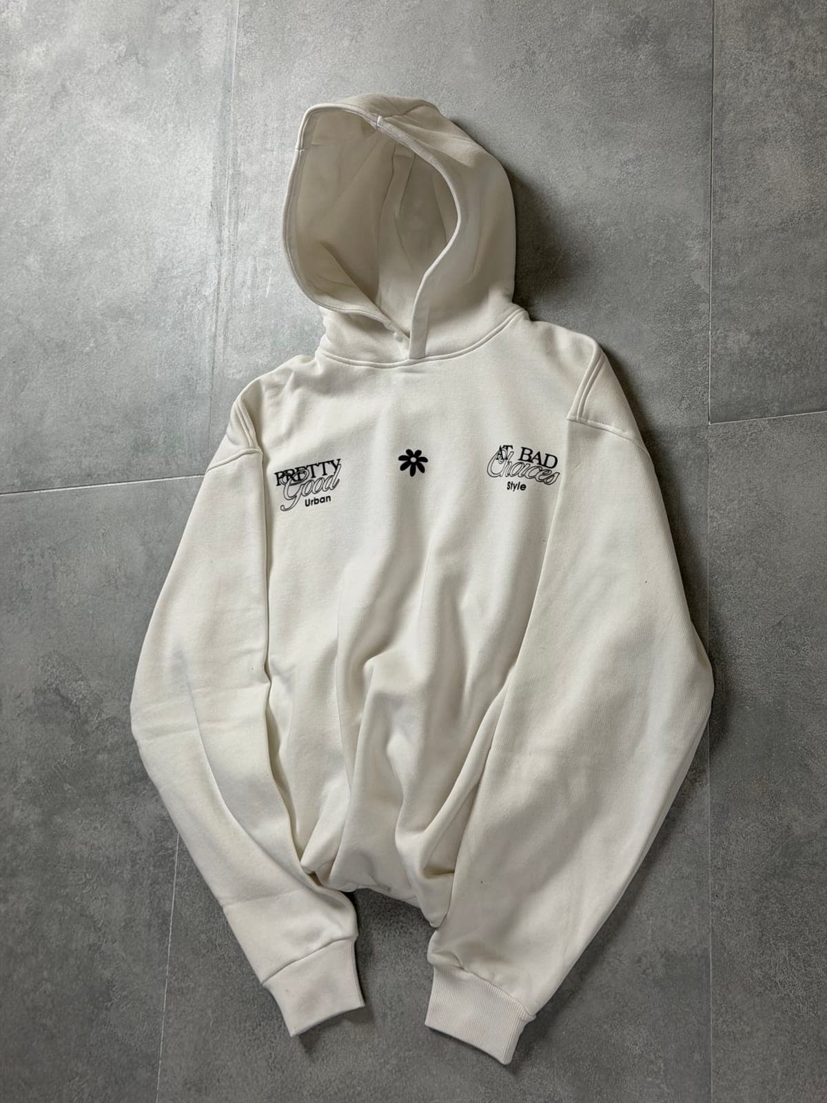 Back print white sweatshirt