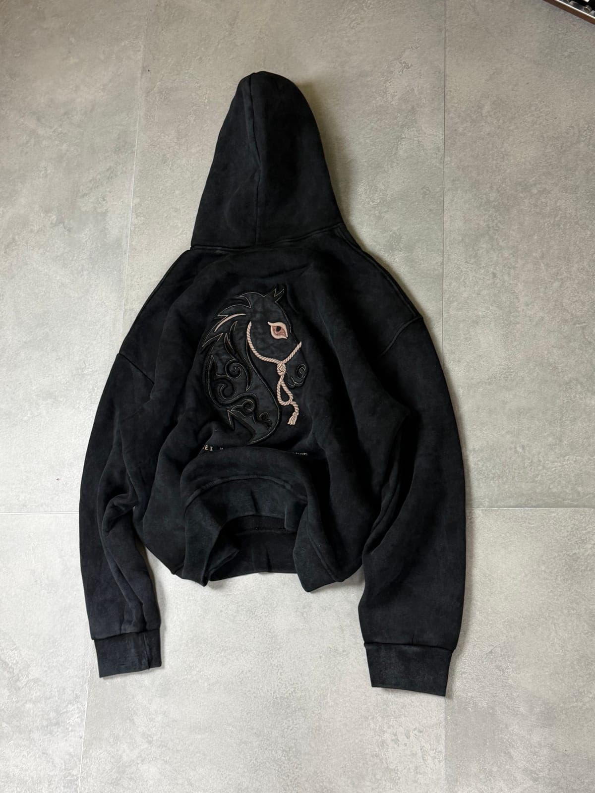 Black Horse Embroidery Sweatshirt