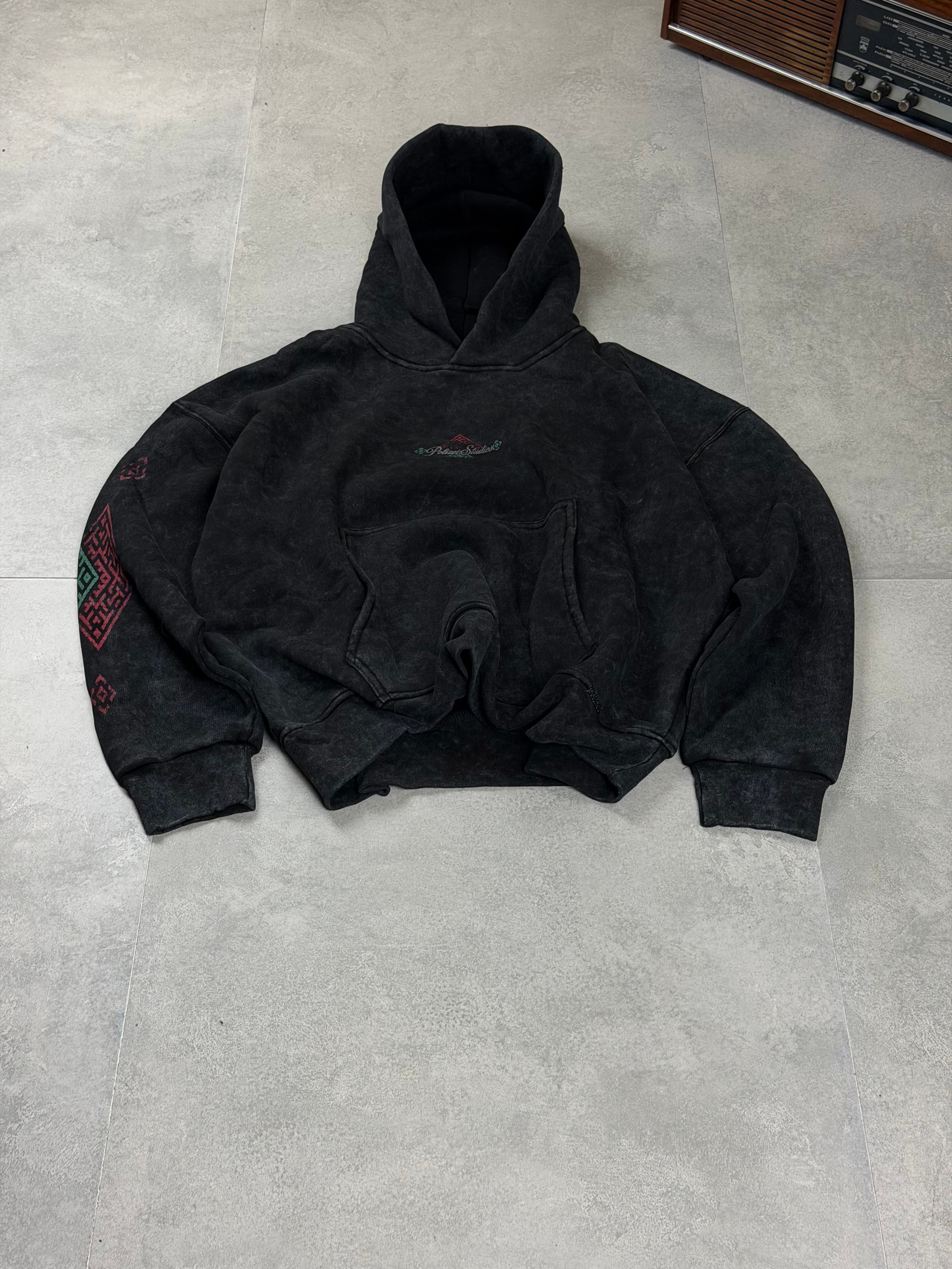 Black Graphic Sweatshirt