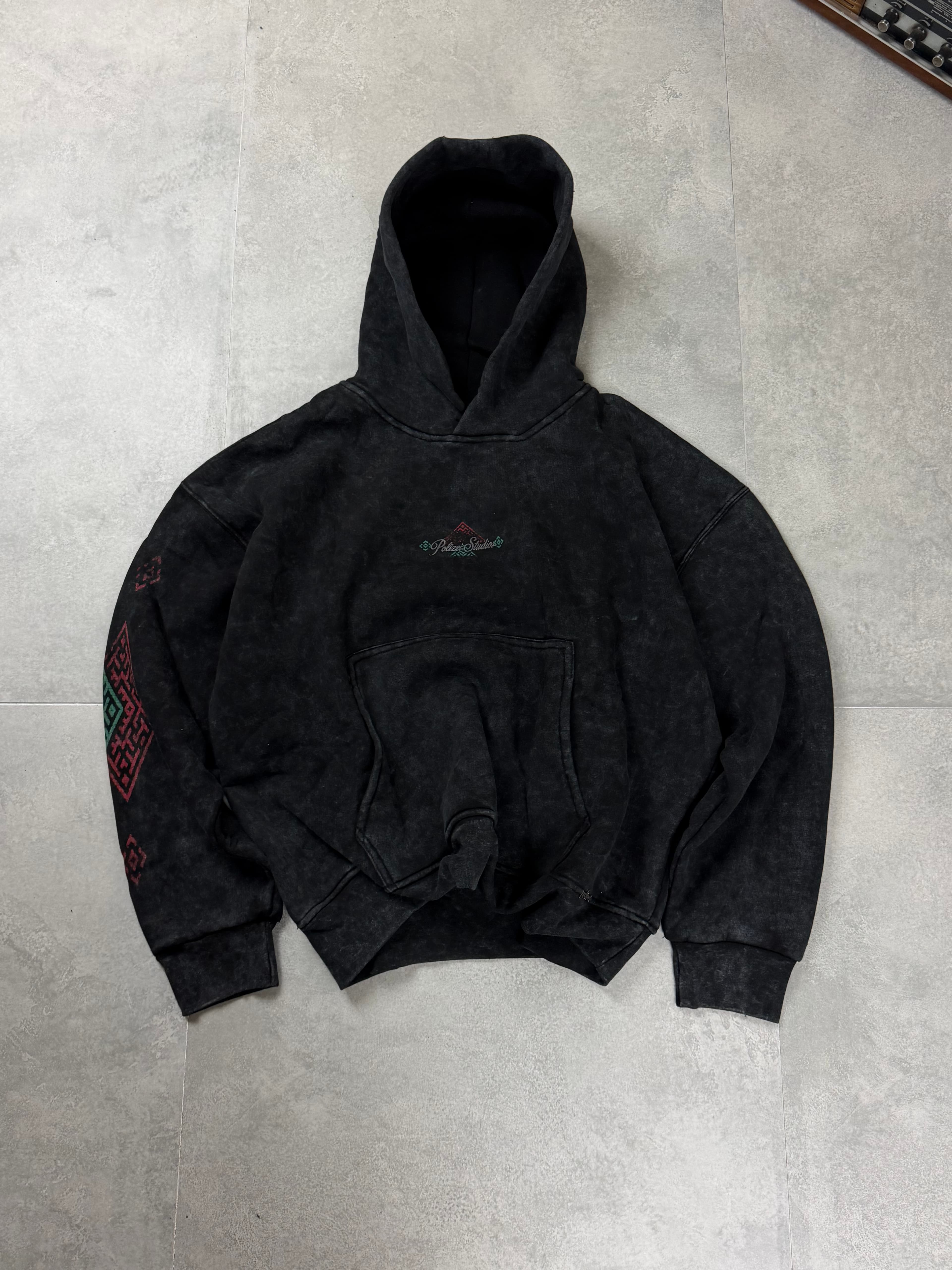 Black Graphic Sweatshirt