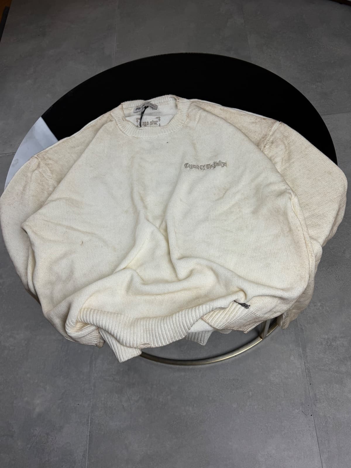 OFF-WHITE KNIT OVERSIZE