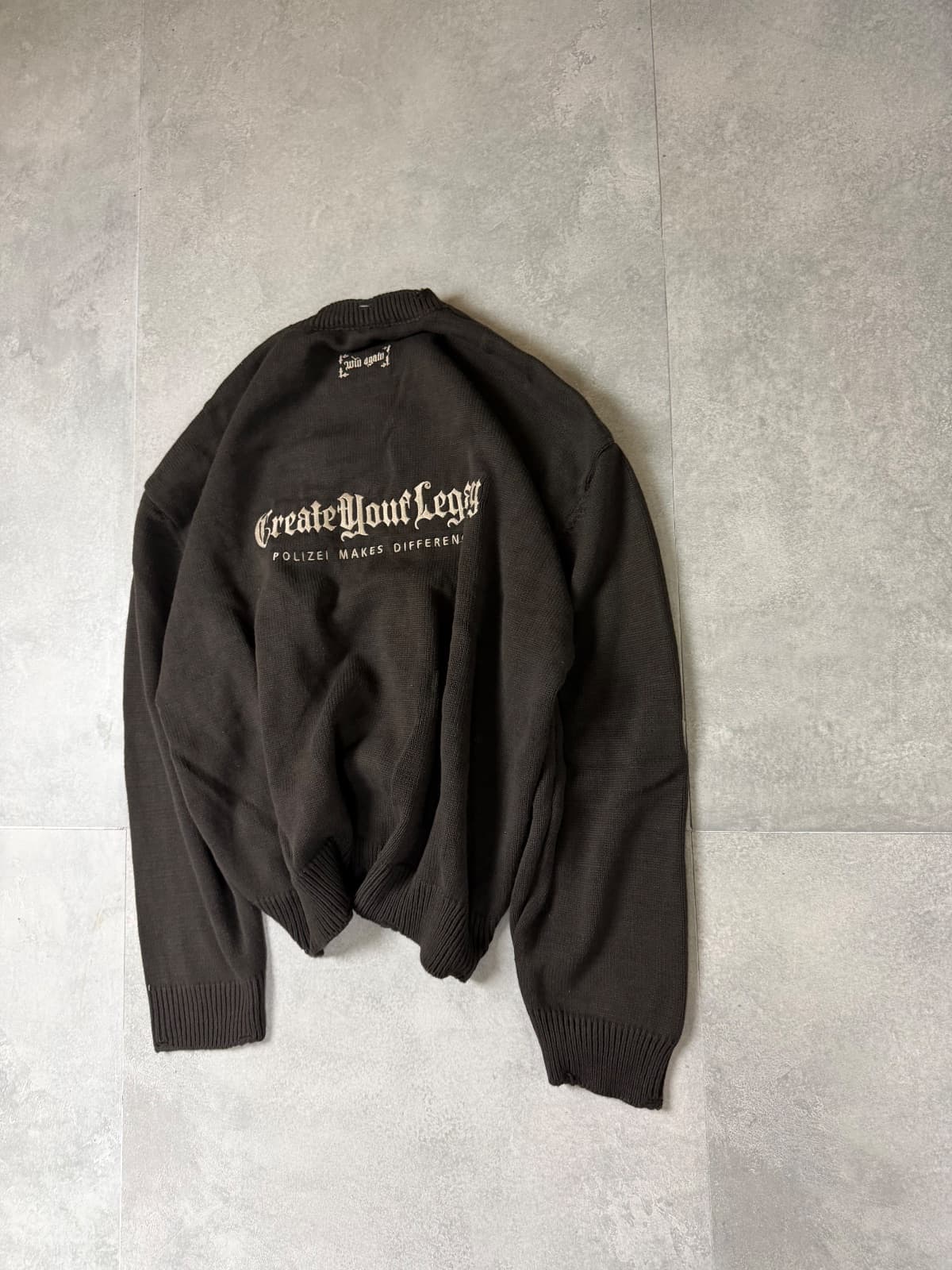 BROWN OVERSIZED KNITWEAR